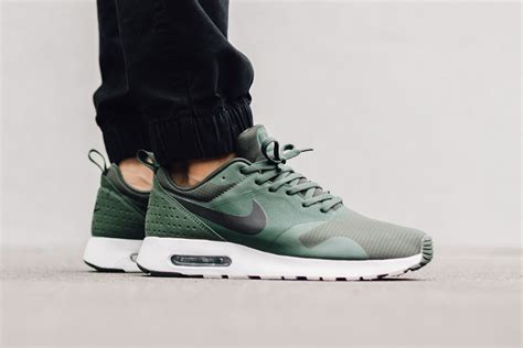 nike air max tavas groen wit|Nike Air Max Tavas Green Glow Men's .